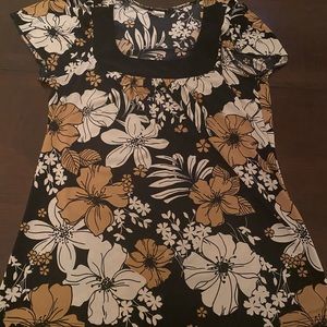 Ladies Short Sleeve Blouse